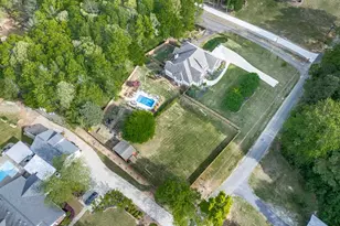 1076 Pinyan Ln, Canton, GA 30115 - Photo 69