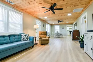 1160 Moody St, Union Point, GA 30669 - Photo 11