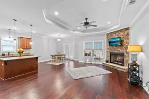 2085 Treehaven Ct, Decatur, GA 30035 - Photo 7