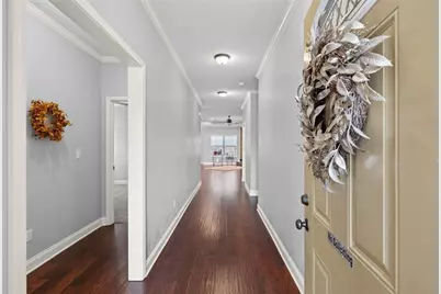 2085 Treehaven Court, Decatur, GA 30035 - Photo 5