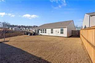 257 Traminer Wy, Braselton, GA 30517 - Photo 3