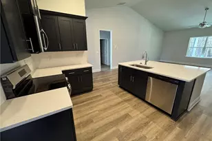 562 Walnut Crk Pkwy, Pendergrass, GA 30567 - Photo 7