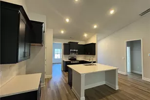 562 Walnut Crk Pkwy, Pendergrass, GA 30567 - Photo 9