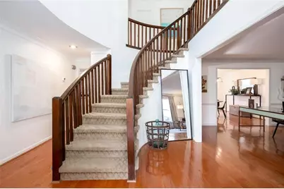 135 Shaker Hollow, Alpharetta, GA 30022 - Photo 3