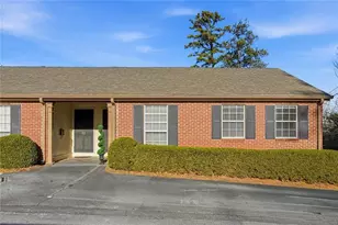 5375 Roswell Rd, Sandy Springs, GA 30342 - Photo 1