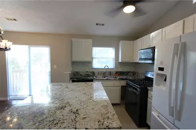 3085 Creel Road, College Park, GA 30349 - Photo 9