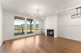 35 Cottonwood St, Clayton, GA 30525 - Photo 11