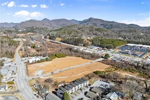 35 Cottonwood St, Clayton, GA 30525 - Photo 29