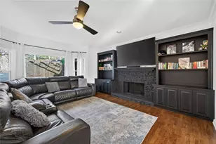 5490 Grove Point Rd, Johns Creek, GA 30022 - Photo 13