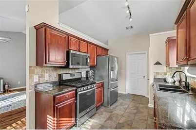 2125 Mina Lane Drive, Buford, GA 30518 - Photo 9