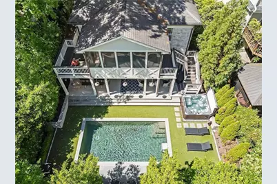 663 Yorkshire Road NE, Atlanta, GA 30306 - Photo 9