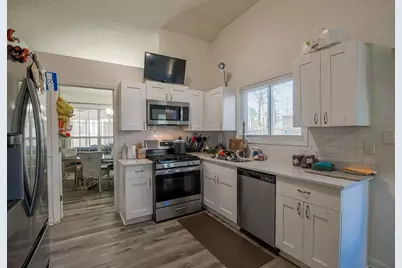 1575 Canberra Drive, Stone Mountain, GA 30088 - Photo 15