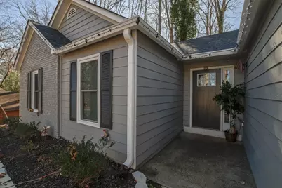 1575 Canberra Drive, Stone Mountain, GA 30088 - Photo 3