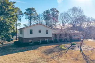 115 Windsor Dr, Calhoun, GA 30701 - Photo 3