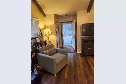 4645 Shannon Court, Union City, GA 30291 - Photo 9