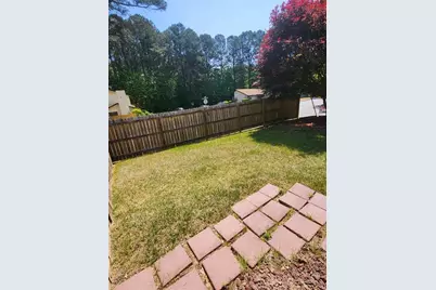 4645 Shannon Court, Union City, GA 30291 - Photo 19