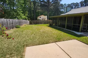 4645 Shannon Ct, Union City, GA 30291 - Photo 17