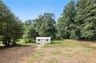 2048 Sugar Pike Rd, Woodstock, GA 30188 - Photo 25