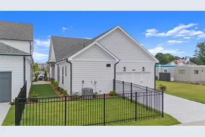 1052 Eastman Court, Hoschton, GA 30548 - Photo 29