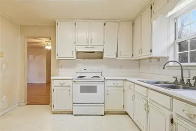 1230 Park Street, Loganville, GA 30052 - Photo 11