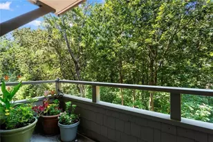 1214 Highland Bluff Dr SE Dr SE, Atlanta, GA 30339 - Photo 9