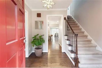 1050 Lakemont Trace, Roswell, GA 30075 - Photo 7