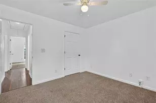 882 Creek Bottom Rd, Loganville, GA 30052 - Photo 11