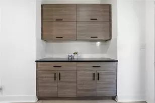 2281 Pryor Rd SW, Atlanta, GA 30315 - Photo 15