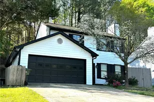 5640 Western Hills Dr, Norcross, GA 30071 - Photo 3