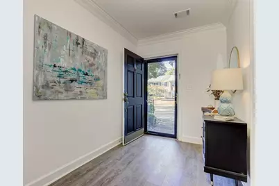 27 Mount Vernon Circle, Atlanta, GA 30338 - Photo 7