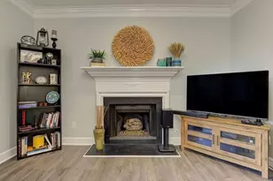 27 Mt Vernon Cir, Atlanta, GA 30338 - Photo 11