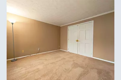 1299 Keys Lake Drive NE, Atlanta, GA 30319 - Photo 9