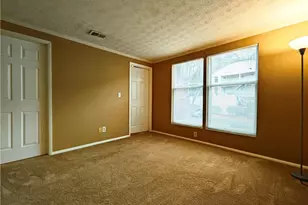 1299 Keys Lake Dr NE, Atlanta, GA 30319 - Photo 11