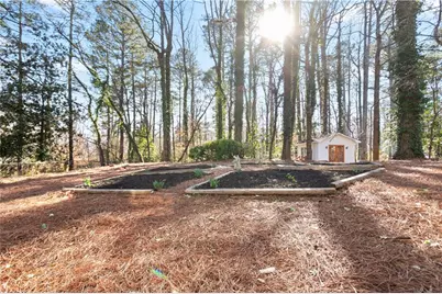 626 Reed Road SE, Smyrna, GA 30082 - Photo 7