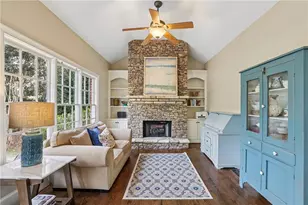 654 Windsor Pkwy, Sandy Springs, GA 30342 - Photo 23