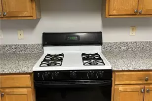 1564 Log Cabin Ln, Lawrenceville, GA 30045 - Photo 9