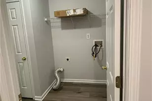 1564 Log Cabin Ln, Lawrenceville, GA 30045 - Photo 21