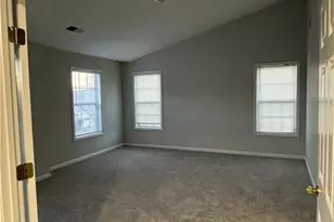 1564 Log Cabin Ln, Lawrenceville, GA 30045 - Photo 11