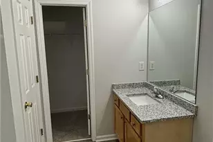 1564 Log Cabin Ln, Lawrenceville, GA 30045 - Photo 17