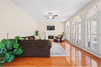 2239 Snug Harbor NE, Marietta, GA 30066 - Photo 9