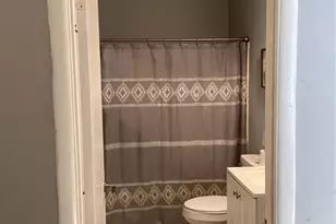 1041 Hillcrest Dr, Union Point, GA 30669 - Photo 9