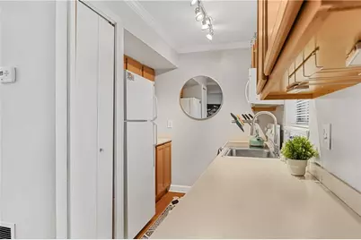 960 Saint Charles Avenue NE #4, Atlanta, GA 30306 - Photo 9