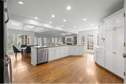 4240 Loch Highland Parkway NE, Roswell, GA 30075 - Photo 19