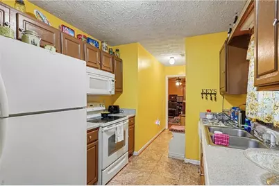 204 Hailey Lane, Griffin, GA 30223 - Photo 13