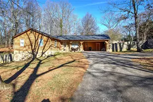 101 Ivy Ln SE, Cartersville, GA 30121 - Photo 1