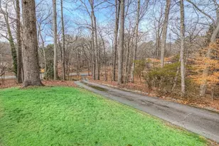 4361 Woodland Brook Dr SE, Atlanta, GA 30339 - Photo 5