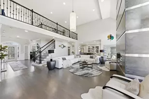 1121 Hiddenbrook Ln, Suwanee, GA 30024 - Photo 11