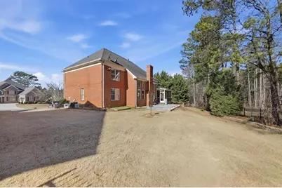 1121 Hiddenbrook Lane, Suwanee, GA 30024 - Photo 39