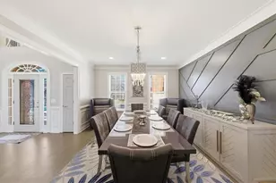 1121 Hiddenbrook Ln, Suwanee, GA 30024 - Photo 7