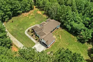 166 Freedom Ln, Commerce, GA 30530 - Photo 25